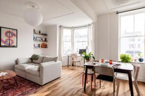 Flat 4, 9, New Steine, Brighton BN2 1PB