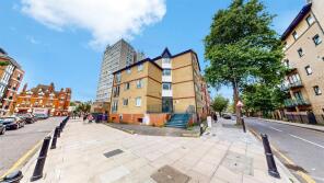 Flat 9, 250 Astra Apartments, Globe Road, London E2 0LW