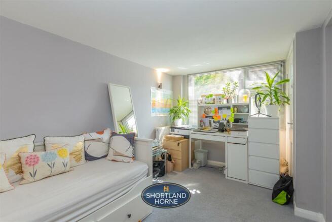 GF BEDROOM 2.jpg