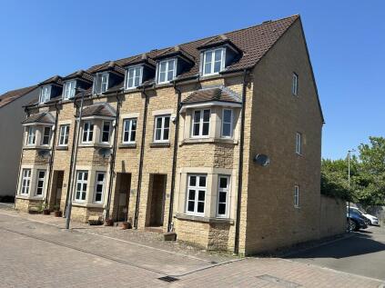Nine Acre Drive, Corsham
