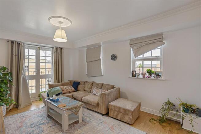 11_Phoenix Boulevard_34.jpg