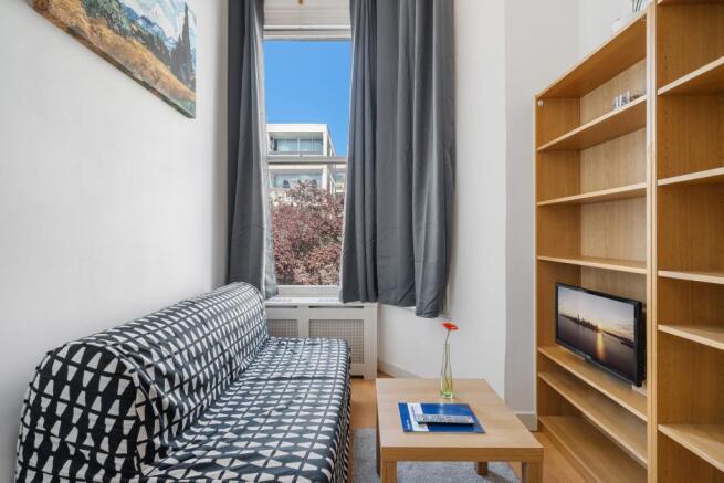 Studio to rent