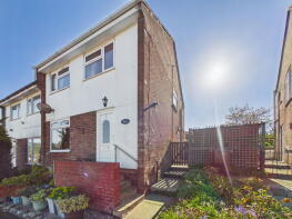 9, Hall Pasture, Sleights, Whitby YO22 5DQ