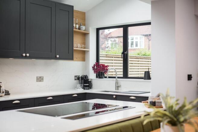 6 bed Terraced for sale Image 9