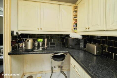 Leafield Grange, Leeds, LS17