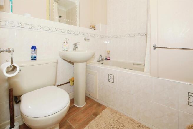 Photo 15