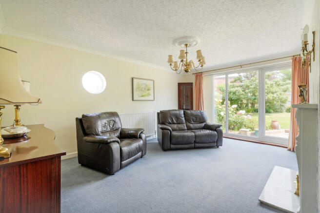 2 bed Detached Bungalow for sale Image 9