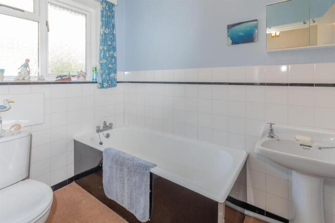 HOUSE BATHROOM