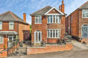 11, Hollydale Road, Nottingham NG3 7GZ
