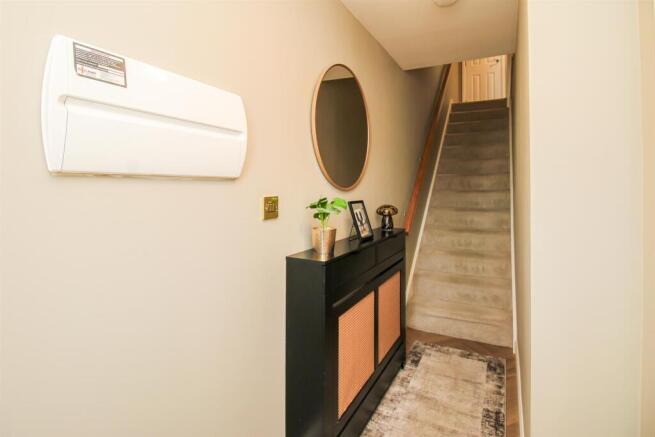 3 bed Terraced for sale Image 5