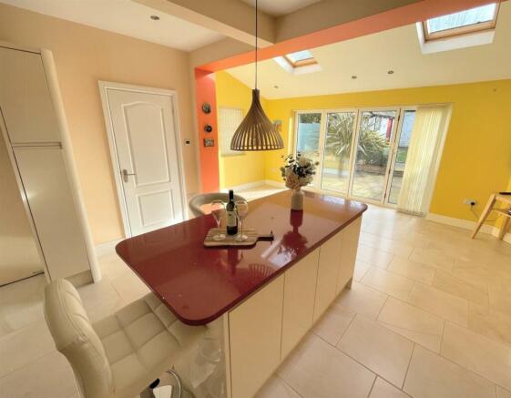Open Plan Kitchen/Living/Dining Room