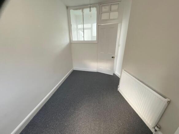 1 bed Flat to rent Image 7