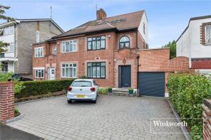 40, Beechwood Avenue, Finchley, London N3 3AX
