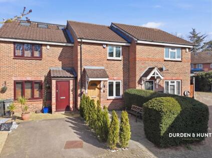 Maybury Close, Loughton, IG10