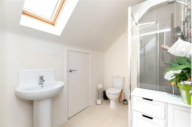 Master En-Suite