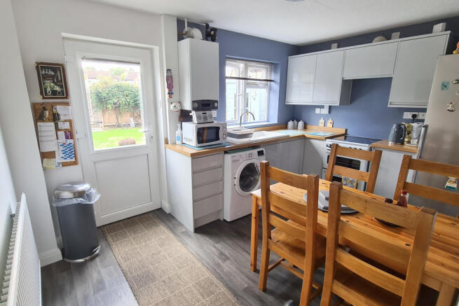 KITCHEN/DINER