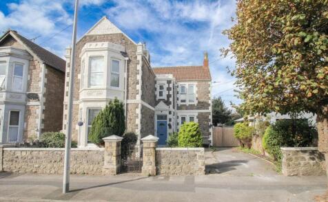 South Ward**4/5 Bedrooms**2/3 Reception Rooms**Substantial Family Home**Close to Beach & Amenities**
