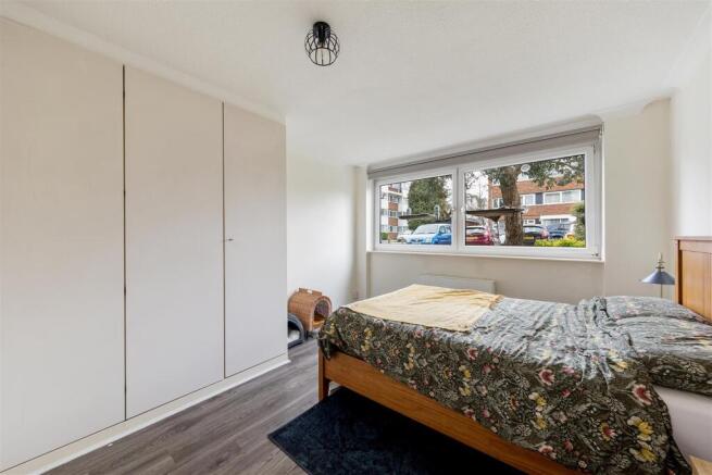 Selworthy Close E11