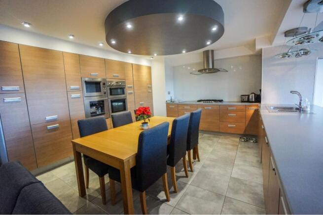 Kitchen/Family Room