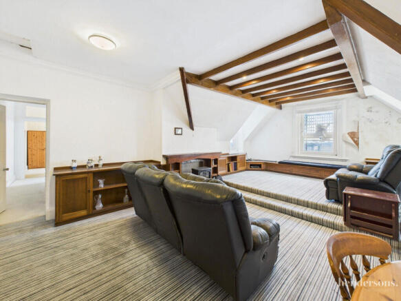 2 bed Apartment for sale Image 4