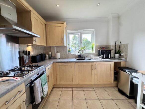 Kitchen1.jpeg