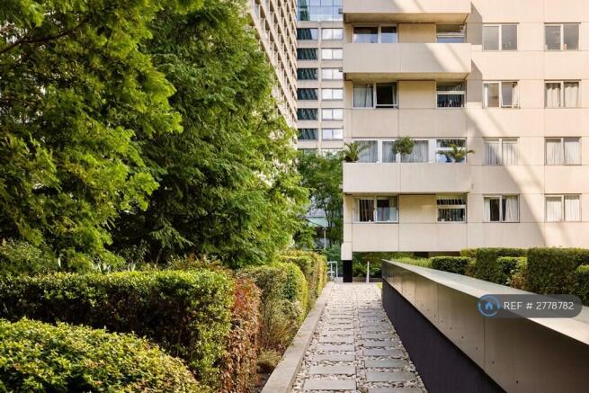 Podium Garden 1