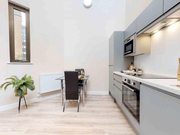 2 bed Apartment to rent Image 8