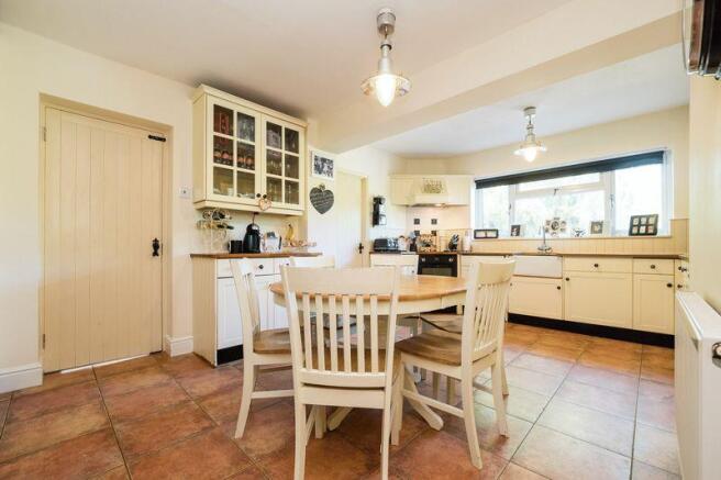 Kitchen/Breakf...