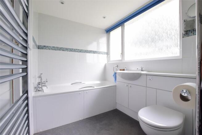 Bath/Shower Room