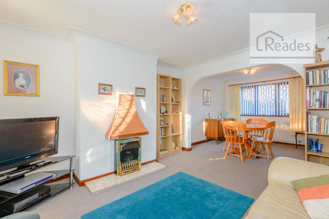 Living/dining rm