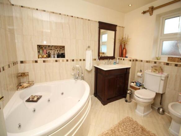 32 Celandine Way, Ev