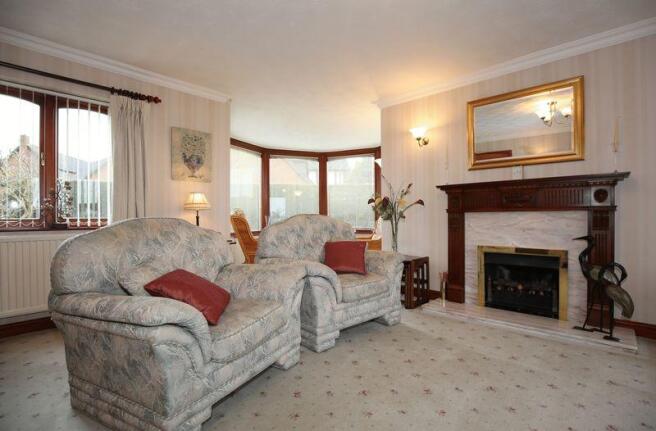 SITTING ROOM - 3