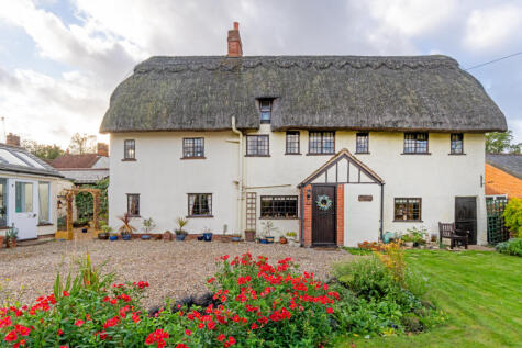 Watts Yard, Manuden, Bishop's Stortford, Essex, CM23