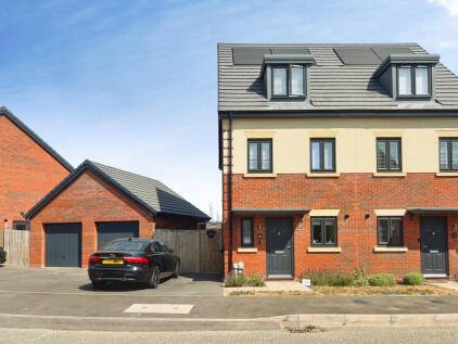Jackdaw Place, Nuneaton, Warwickshire, CV11