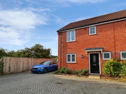 Blacksmiths Gardens, Thurlton, Norwich