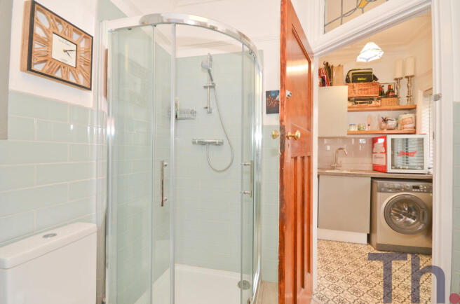 Separate Shower.JPG