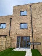 2, Pear Mews, London SW17 0FW