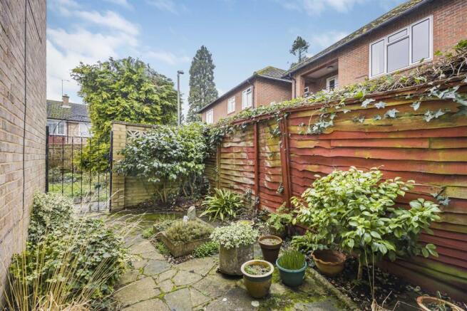 Garden at Side