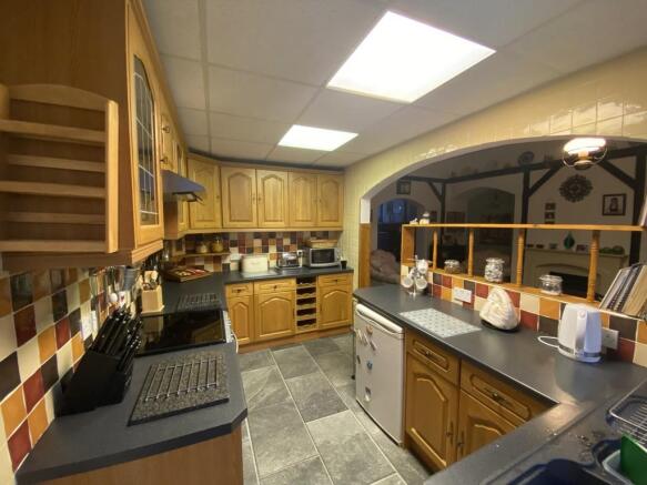 Photo 10