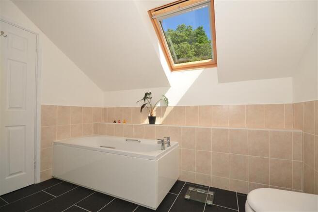 En-Suite Bathroom