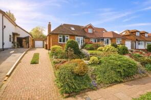 8, Netherway, St. Albans AL3 4NE