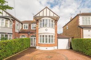 41, Ventnor Drive, Whetstone, London N20 8BT