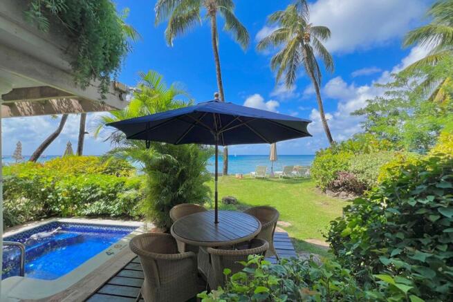 Reeds House 5 | Beachfront Condo