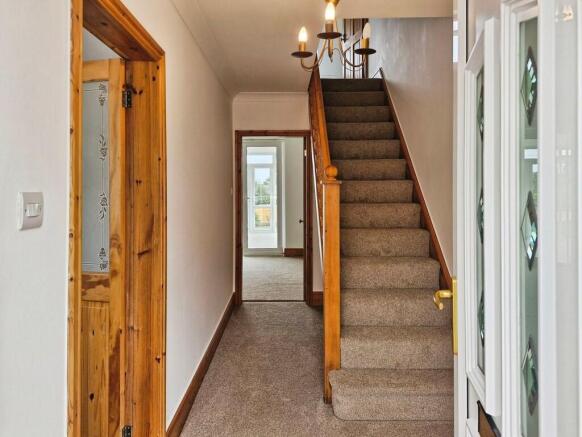3 bed Semi-Detached for sale Image 9