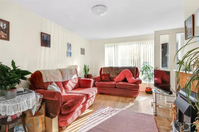 Wayland Close, Bracknell, Berkshire, RG12 photo 4