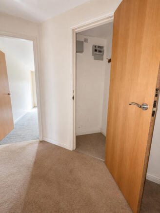 2 bed Apartment for sale Image 12