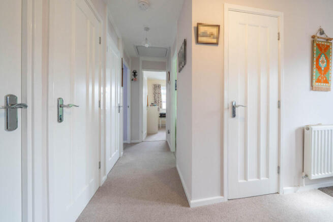 L-Shaped Hall & Passage