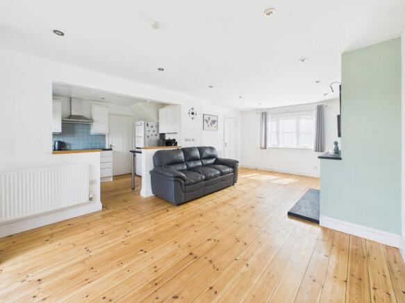 11, St. Johns Drive, Bradworthy photo 4