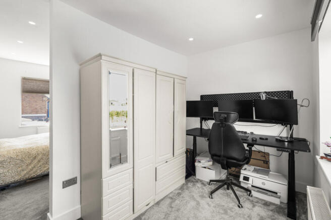 3 bed Semi-Detached for sale Image 10