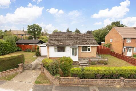 West Avenue, Crawley, RH10